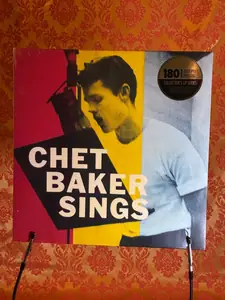 Chet Baker – Chet Baker Sings record sleeve