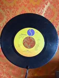 Madonna – Like A Virgin record sleeve