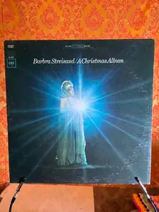 Barbra Streisand – Christmas record sleeve