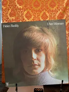 Helen Reddy – I Am Woman record sleeve