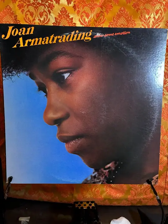 Joan Armatrading – Show Some Emotion record sleeve