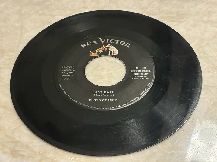 Floyd Cramer – Last Date Sweetie Baby record sleeve