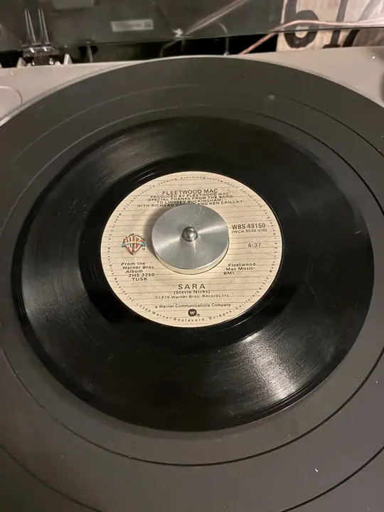 Fleetwood Mac – Sara record sleeve