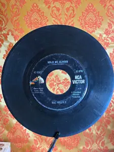 The Equals – Hold Me Closer record sleeve