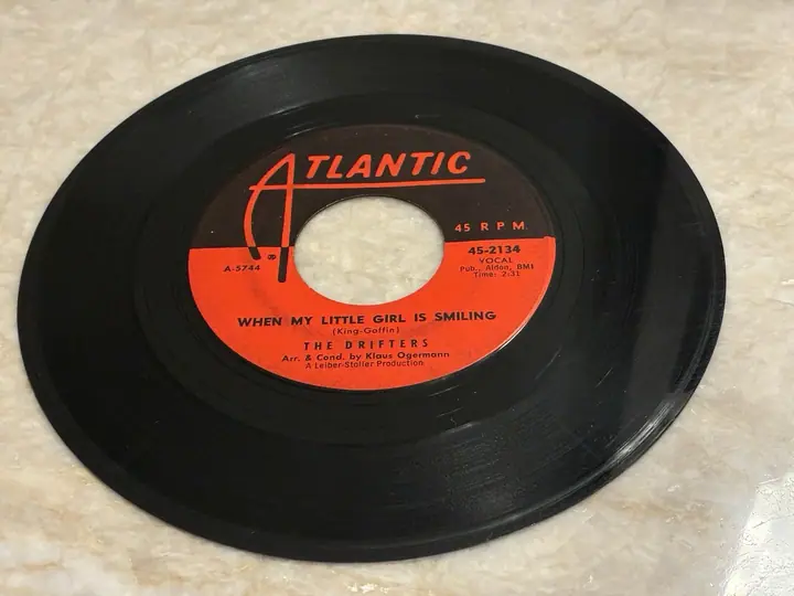 The Drifters – When My Little Girl Is Smiling record sleeve