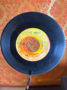 The Beach Boys – I Get Around record sleeve