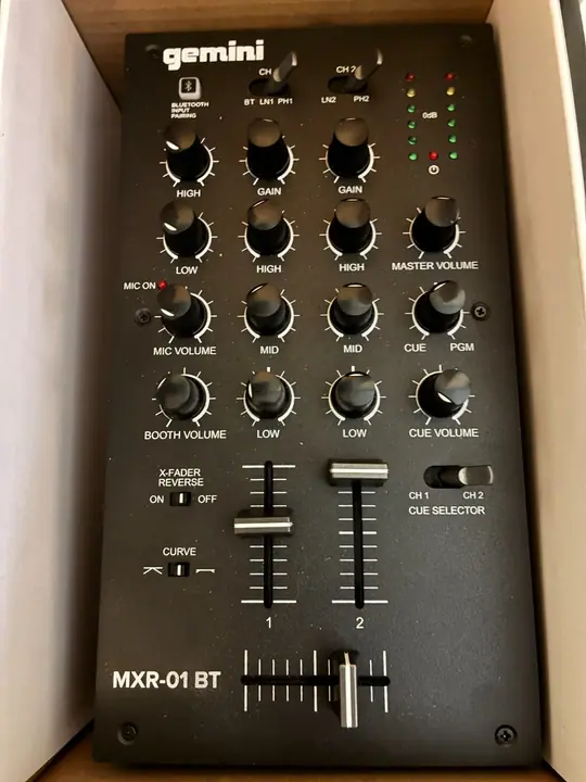 Gemini MXR-01 BT Bluetooth DJ Mixer – Excellent Condition w/ Original Box record sleeve