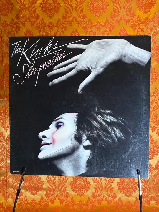 The Kinks – Sleepwalker record sleeve