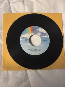 Tiffany – Hold An Old Friend 's Hand record sleeve