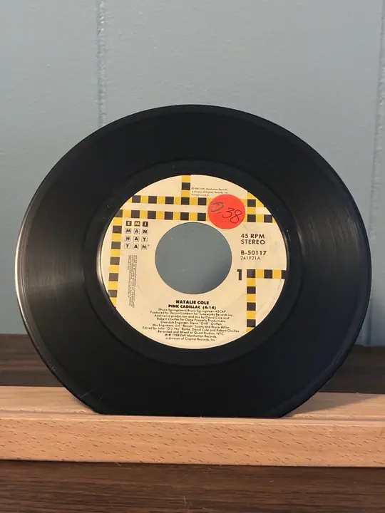 Natalie Cole – Pink Cadillac/I Wanna Be That Woman record sleeve
