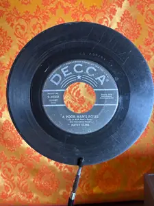 Patsy Cline – Walkin' After Midnight record sleeve