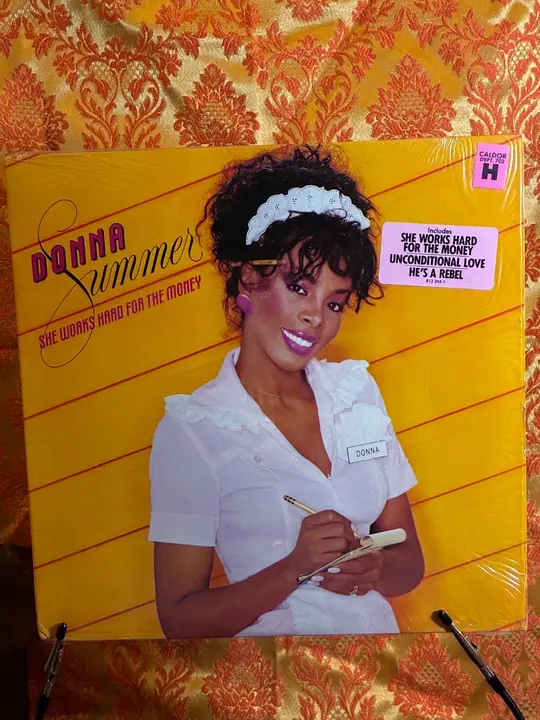 Donna Summer – She Works Hard For The Money record sleeve