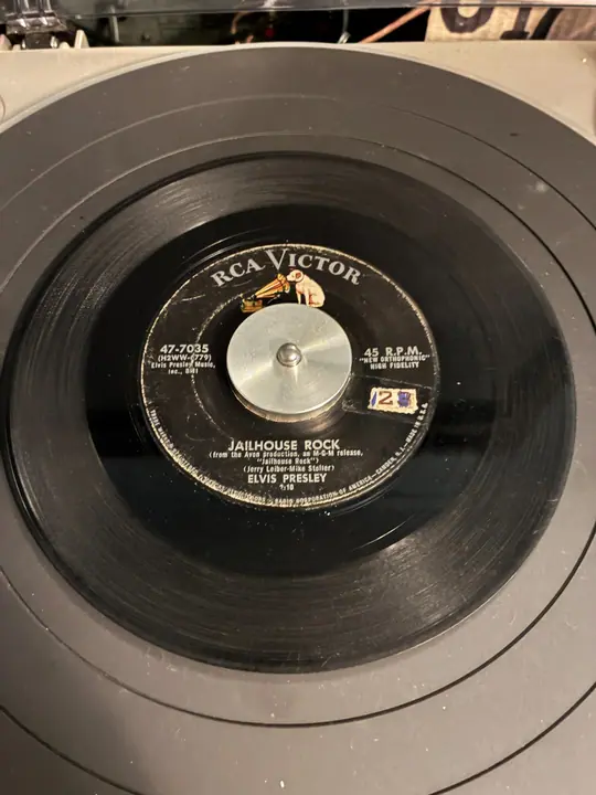 Elvis Presley – Jailhouse Rock record sleeve